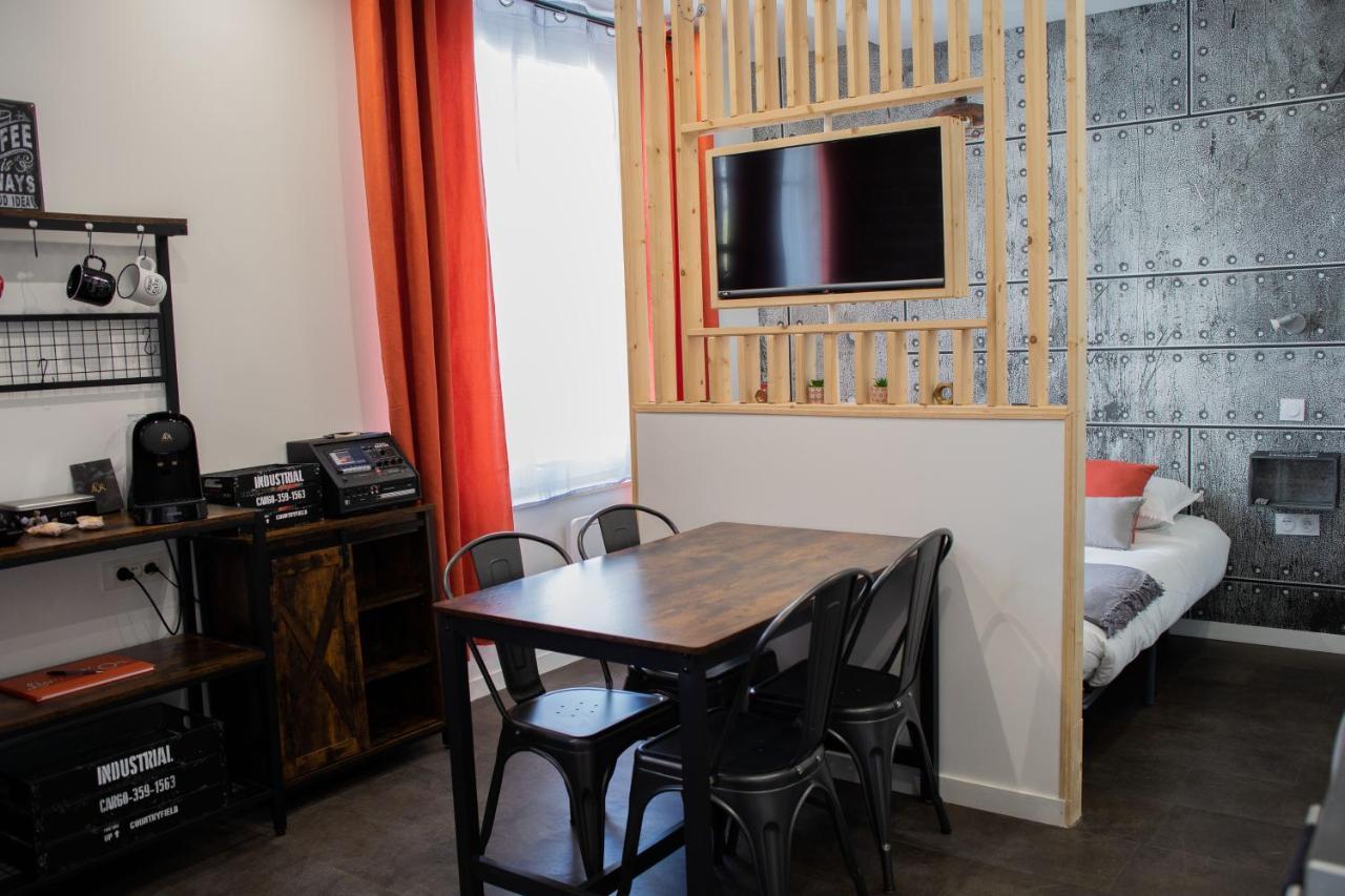 * Les Suites Aux Etoiles * Clermont-Ferrand Dış mekan fotoğraf