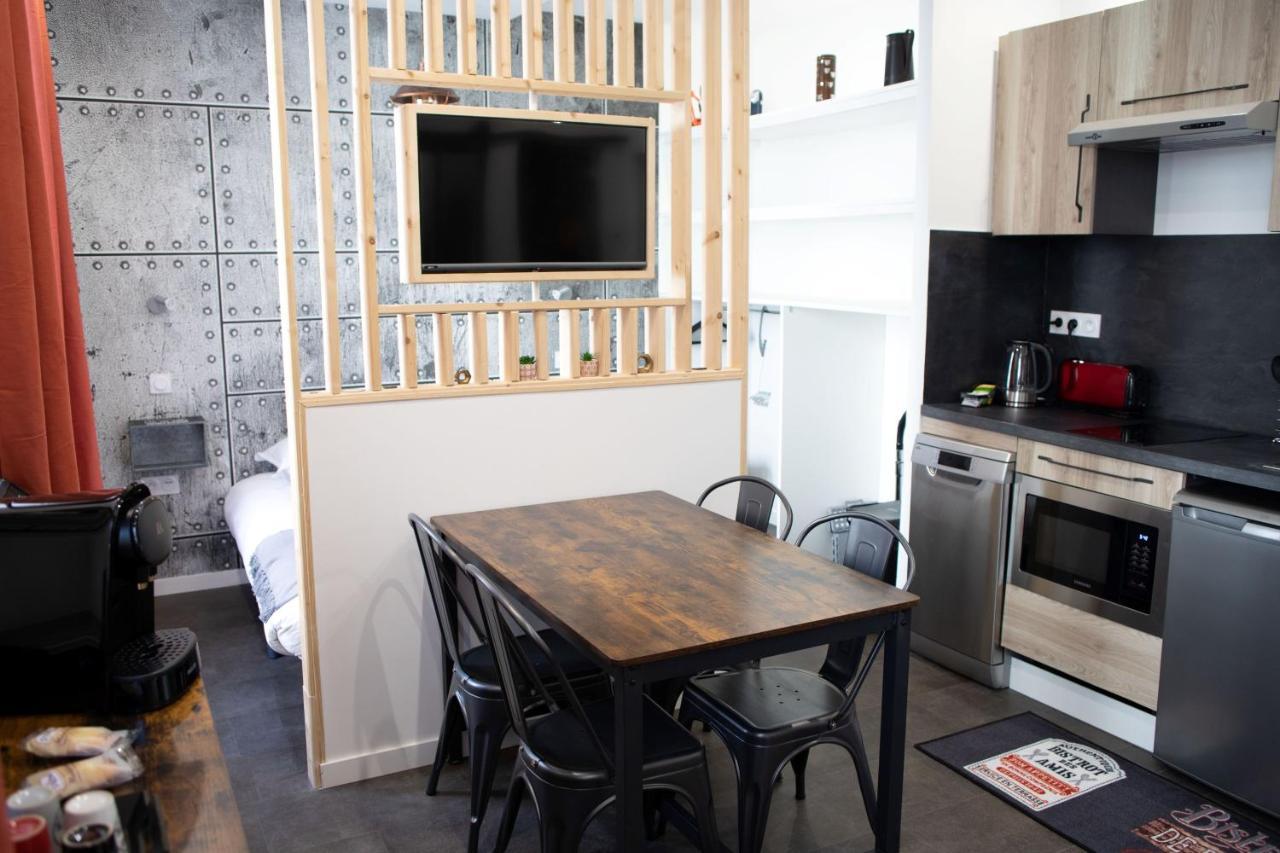 * Les Suites Aux Etoiles * Clermont-Ferrand Dış mekan fotoğraf