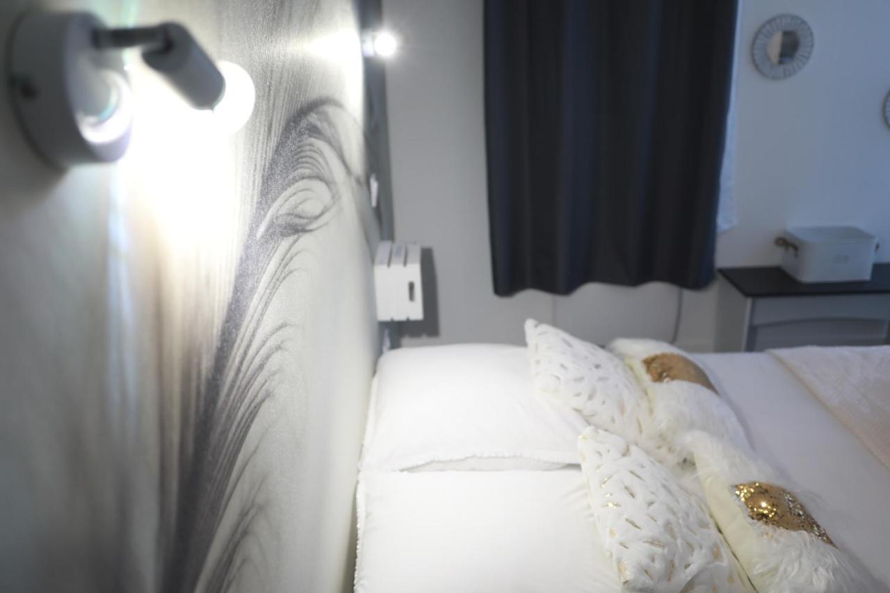 * Les Suites Aux Etoiles * Clermont-Ferrand Dış mekan fotoğraf